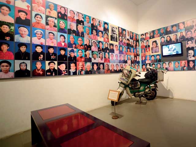 visit Vietnamese Women's Museum photo exhibit